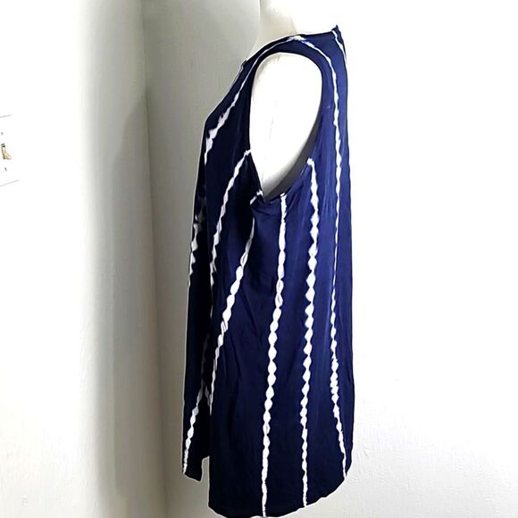 Chaps Aysemetrical Tie-dyed Top, Navy Blue with White Vertical Lines, Size XL - Picture 5 of 8